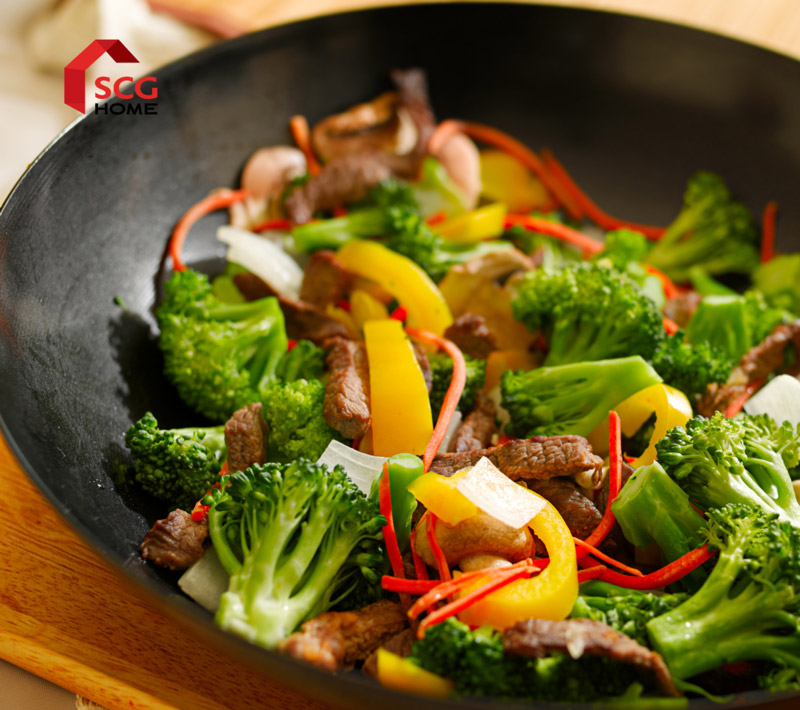 Chảo-Gang-xao-rau-cu