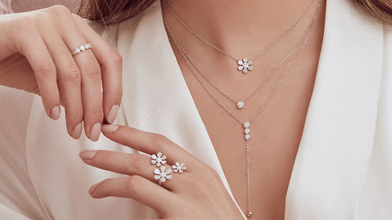 chon-trang-suc-danh-tang-nguoi-yeu-mua-valentine