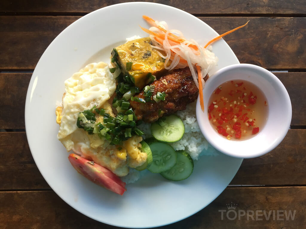 com-tam-my-tho Cơm tấm Mỹ Tho thơm ngon, cùng nước chấm mang hương vị đặc trưng của người dân miền Tây