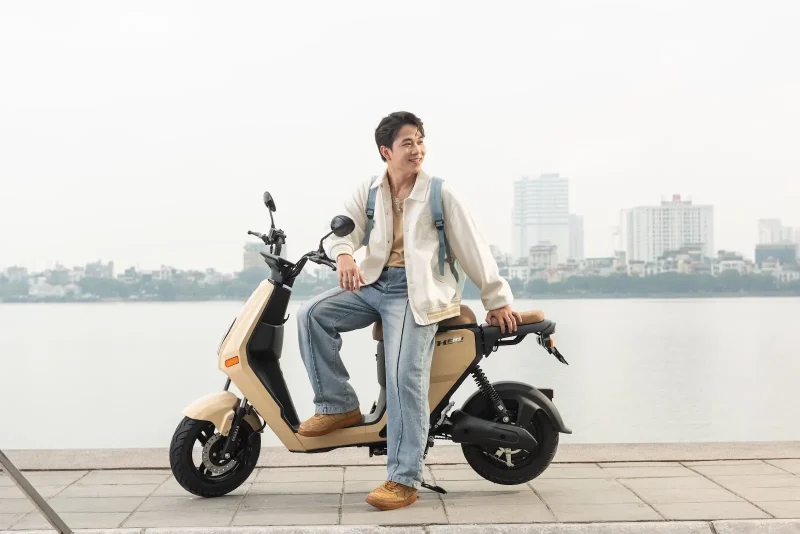 OSAKAR là dòng xe điện thể thao thế hệ mới có nhiều tính năng an toàn, phù hợp với học sinh cấp 3