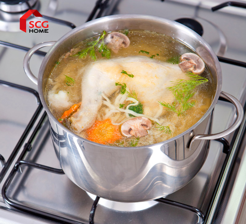 Nên đun thực phẩm nấu trên bếp ít nhất từ 5-10 phút