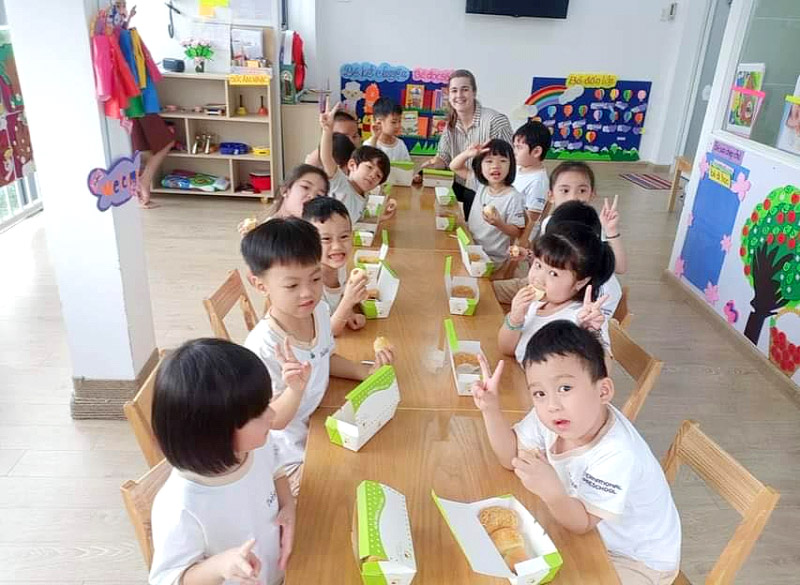 Teabreak box quà tặng sinh nhật cho bé độc đáo