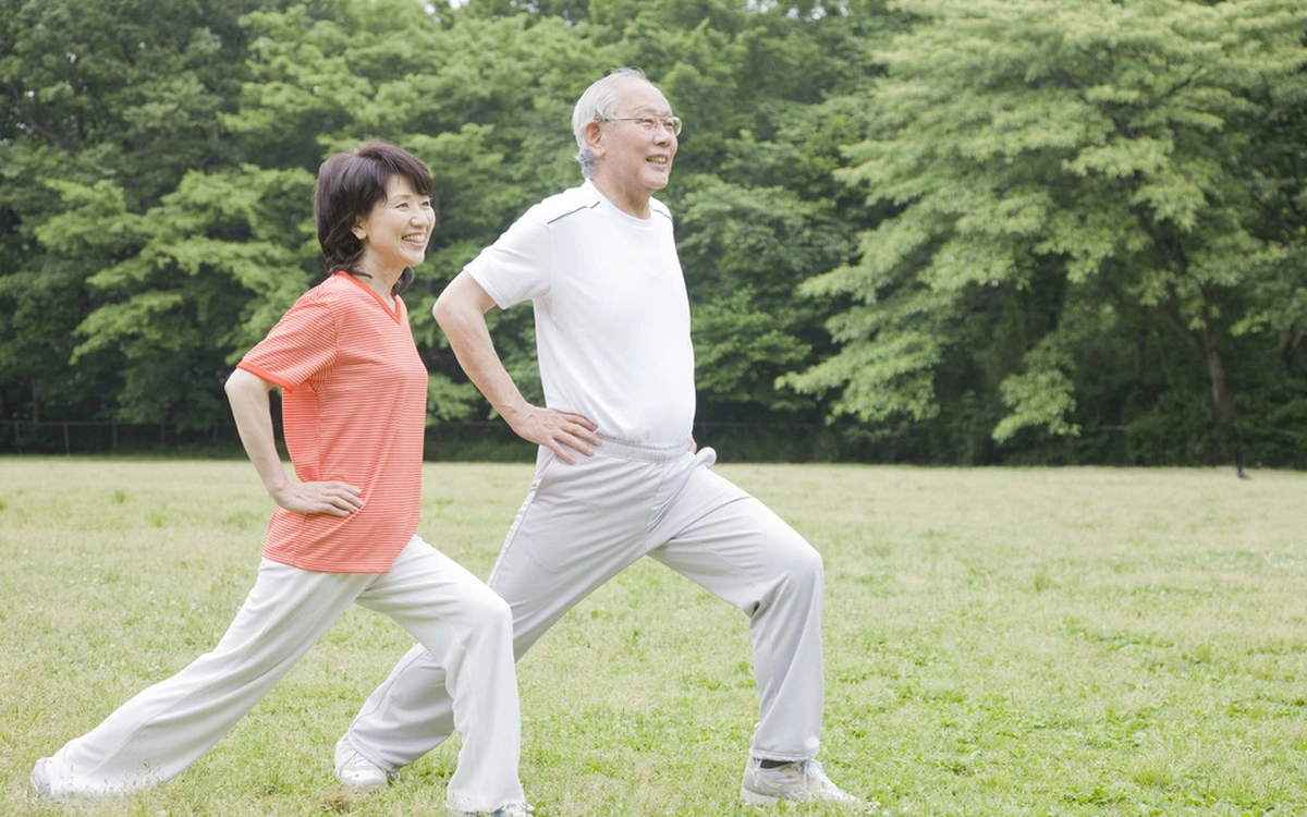 tap-luyen-thuong-xuyen-va-phu-hop-giup-co-the-tang-cuong-trao-doi-chat-hap-thu-canxi-va-phong-tranh-benh-loang-xuong-hieu-qua Tập luyện thường xuyên và phù hợp giúp cơ thể tăng cường trao đổi chất, hấp thu canxi và phòng tránh bệnh loãng xương hiệu quả