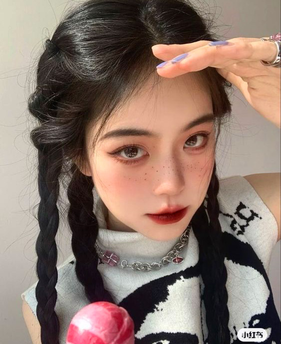 Son #M17 giúp bạn có thể dễ dàng biến hoá đa phong cách